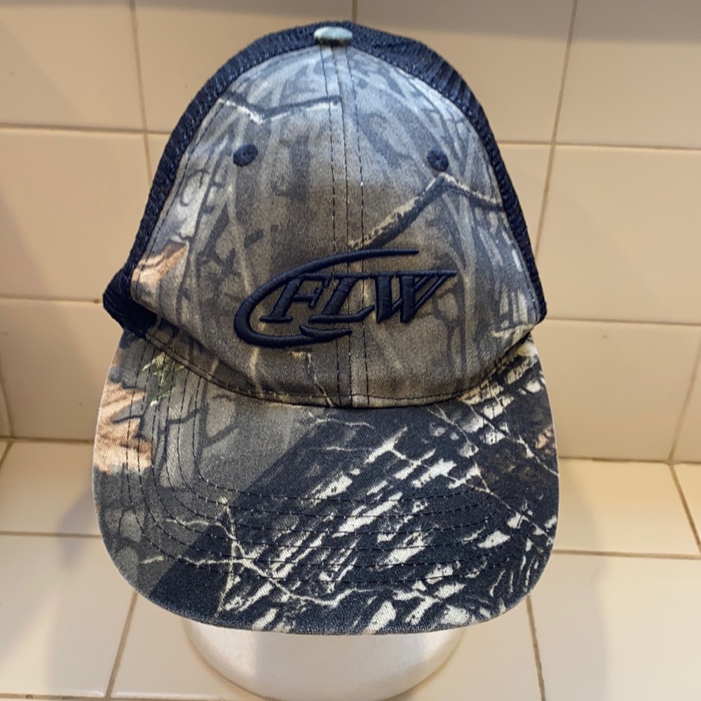 FLW baseball style hat in good condition